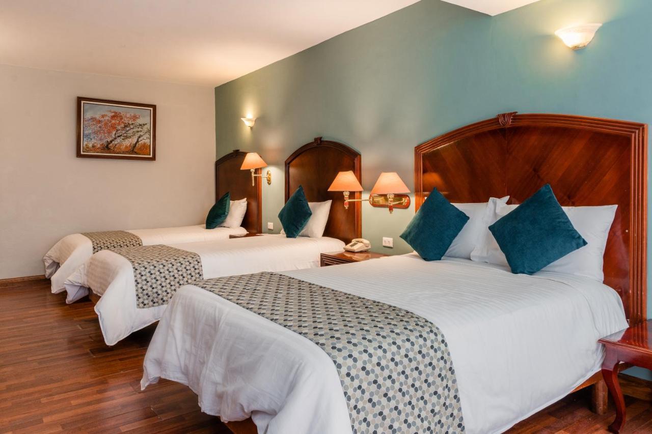 Hotel Libertador 로하 외부 사진