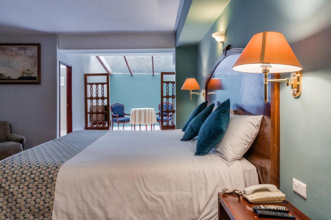 Hotel Libertador 로하 외부 사진