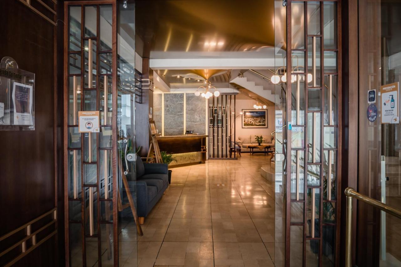 Hotel Libertador 로하 외부 사진