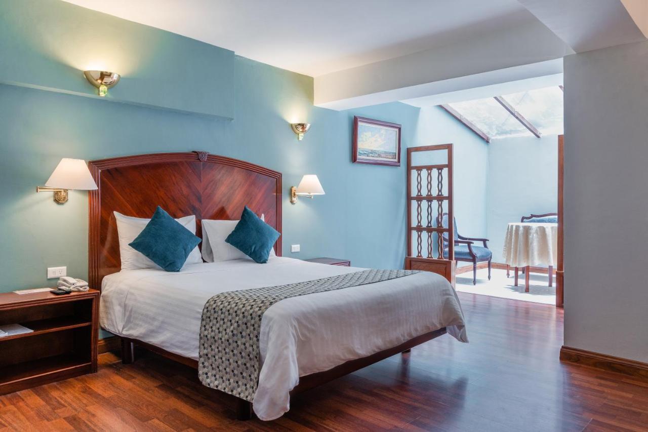 Hotel Libertador 로하 외부 사진