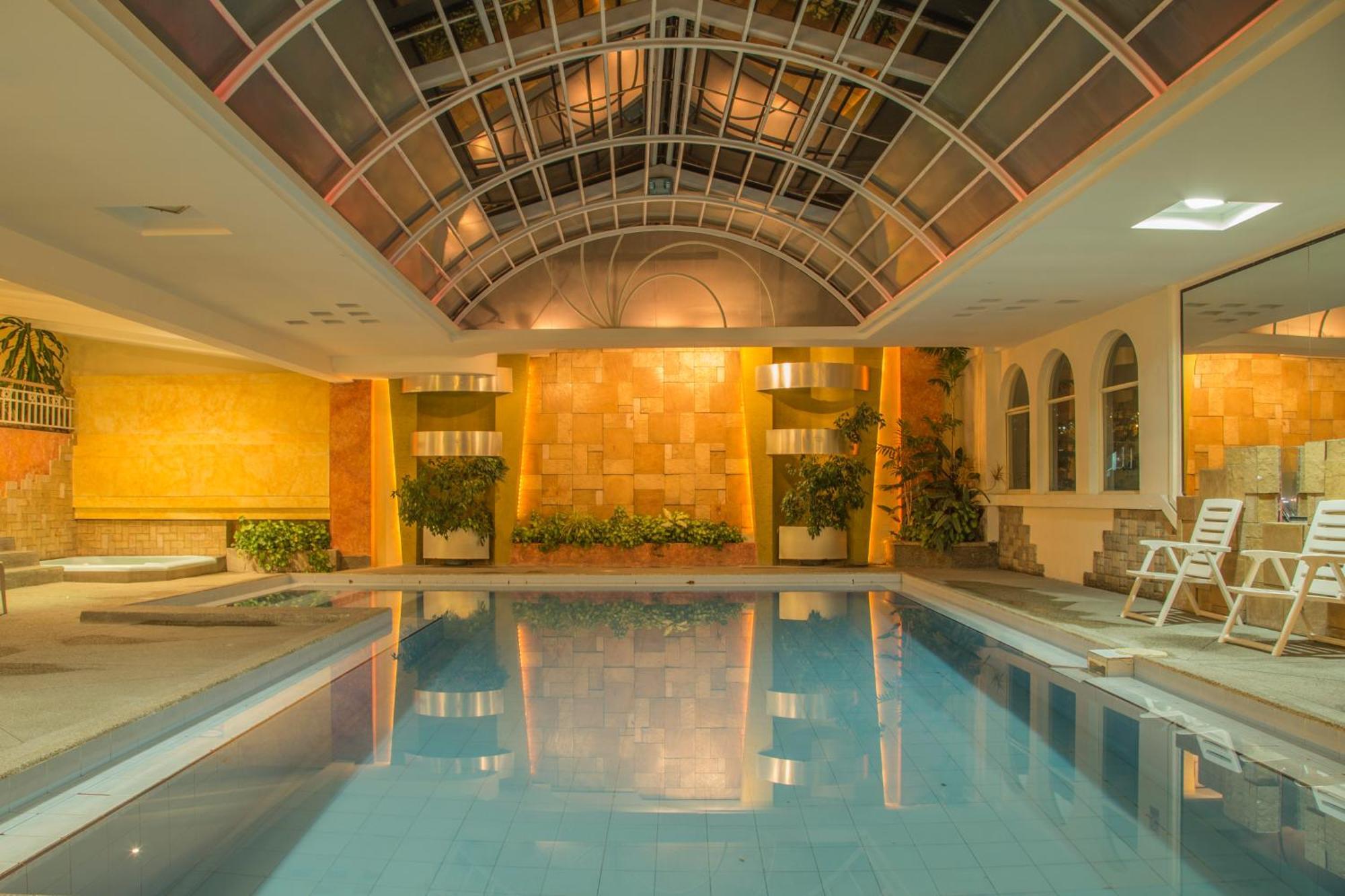 Hotel Libertador 로하 외부 사진